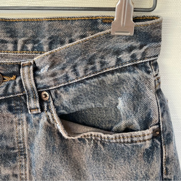 Levi’s | Vtg 80s Button-Fly 501s Acid Washed Straight Leg High-Rise Jeans | 1981 - Picture 14 of 17